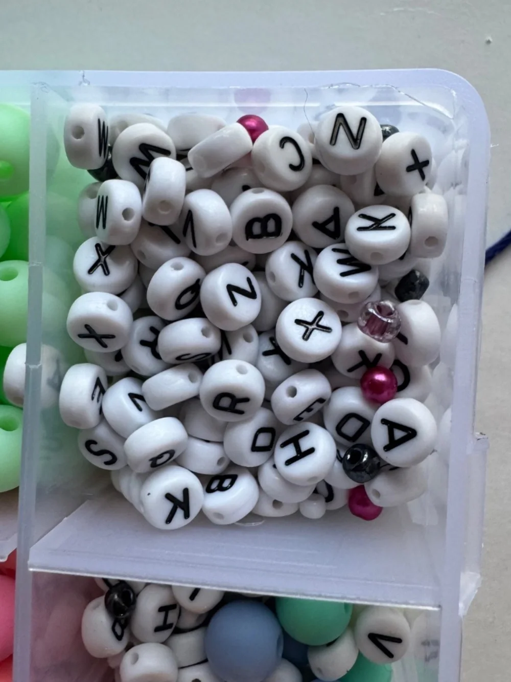 Silicone bead set